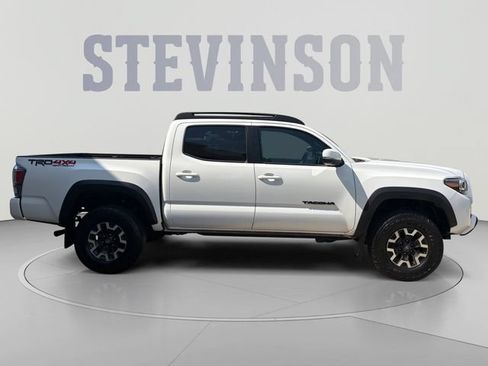 Used 2023 Toyota Tacoma TRD Off-Road w/ Advanced Technology Package AWD/4WD image 6