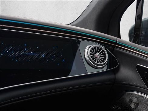 Certified 2023 Mercedes-Benz EQS 580 4MATIC SUV image 27