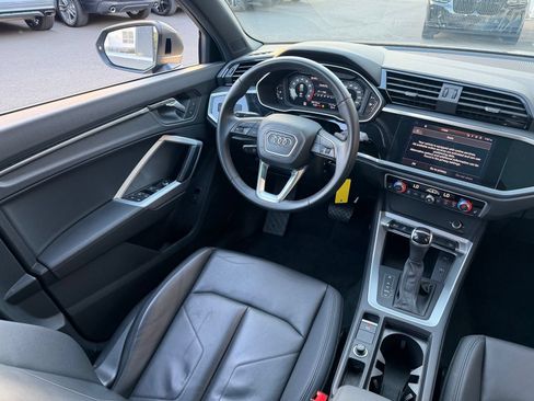 Used 2022 Audi Q3 2.0T Premium AWD/4WD image 6