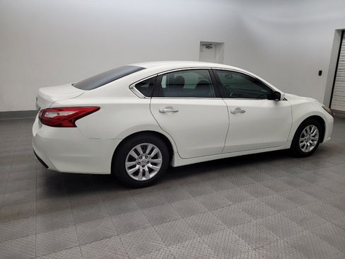 Used 2017 Nissan Altima 2.5 S w/ Power Driver Seat Package FWD image 10