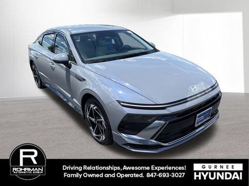 Certified 2026 Hyundai Sonata SEL FWD image 2