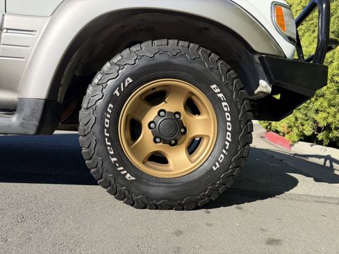 Used 1997 Lexus LX 450 4WD image 34