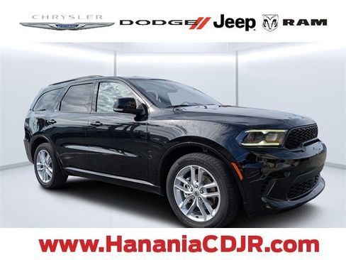 Used 2024 Dodge Durango GT image 1