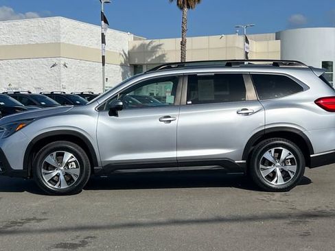Used 2023 Subaru Ascent Premium AWD/4WD image 7