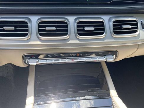 Used 2025 Mercedes-Benz GLE 350 4MATIC image 29