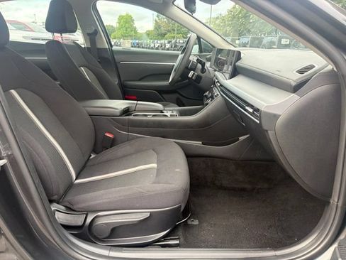 Used 2024 Hyundai Sonata SEL FWD image 11