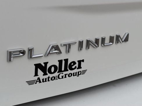 Certified 2025 Ford Expedition Max Platinum w/ Driver's Package AWD/4WD image 12
