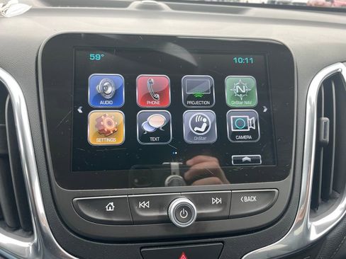 Used 2018 Chevrolet Equinox Premier image 14