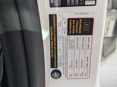 Used 2018 Mercedes-Benz C 300 4MATIC Sedan image 14