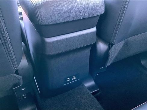 Used 2025 Mitsubishi Outlander Sport AWD image 10