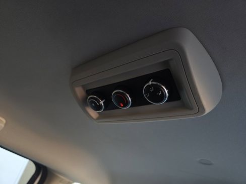 Used 2016 Dodge Grand Caravan SE w/ Quick Order Package 29E SE image 31