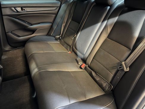 Used 2020 Honda Accord Sport image 34