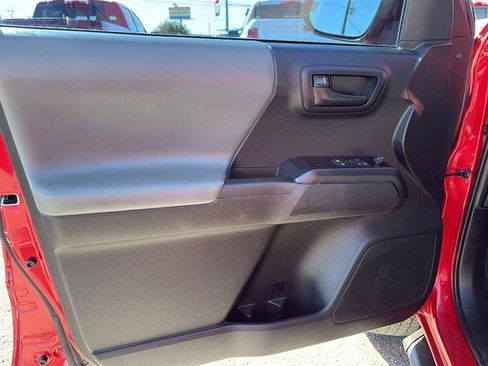 Used 2022 Toyota Tacoma SR w/ SX Package image 25