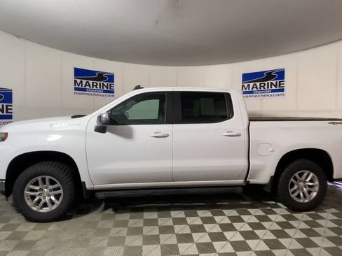 Used 2021 Chevrolet Silverado 1500 LT AWD/4WD image 7