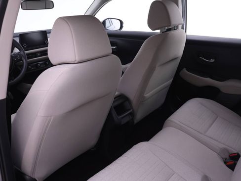 Certified 2025 Honda HR-V LX image 12