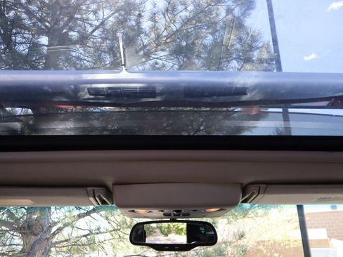 Used 2005 HUMMER H2 SUT w/ Preferred Equipment Group image 27