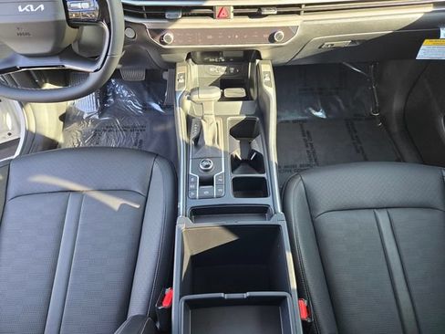 New 2026 Kia Sorento S FWD image 26