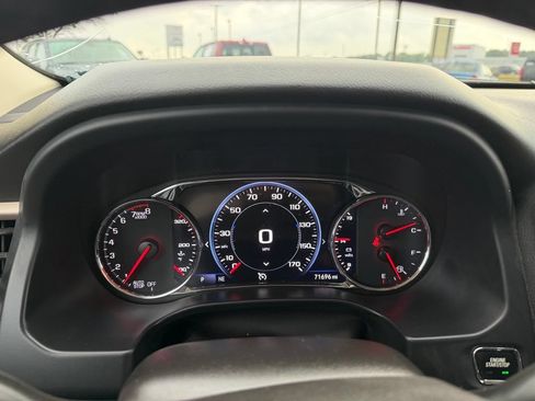Used 2023 GMC Acadia Denali FWD image 17