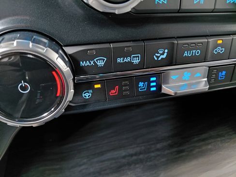 Certified 2024 Ford F150 Lariat w/ FX4 Off-Road Package AWD/4WD image 6