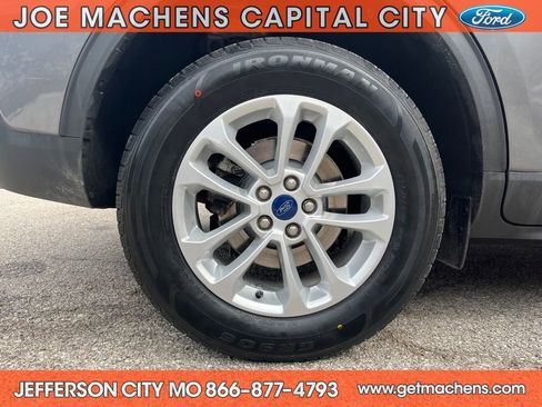 Certified 2022 Ford Escape SE image 22