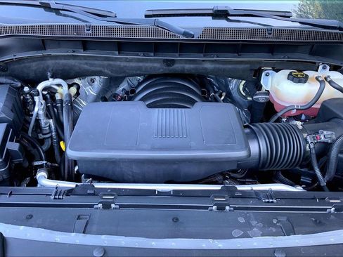 Used 2024 Chevrolet Tahoe LT RWD image 21