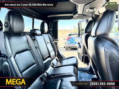 Used 2021 Jeep Gladiator High Altitude AWD/4WD image 18