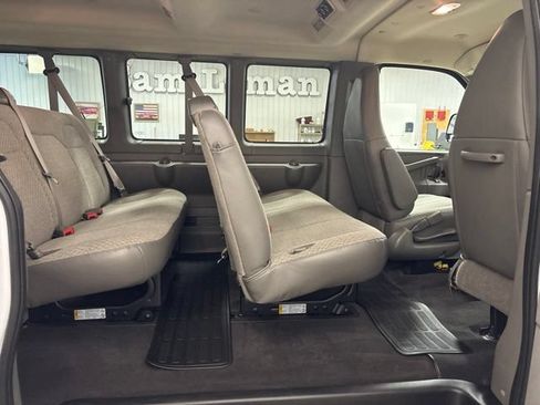 Used 2025 Chevrolet Express 2500 LT w/ LT Preferred Equipment Group RWD image 14