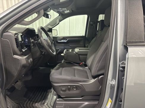New 2025 Chevrolet Silverado 1500 LT AWD/4WD image 9