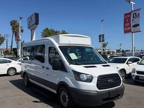 Used 2018 Ford Transit 350 XL RWD image 3
