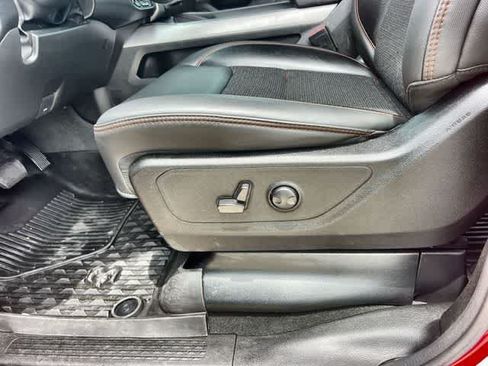 Used 2022 RAM 1500 Big Horn w/ Built-to-serve Edition AWD/4WD image 30