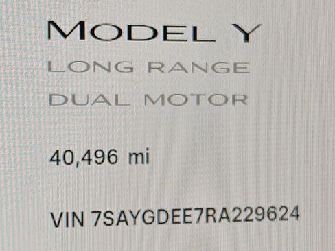 Used 2024 Tesla Model Y Long Range AWD/4WD image 64