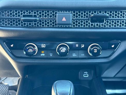 Certified 2023 Honda HR-V Sport image 24