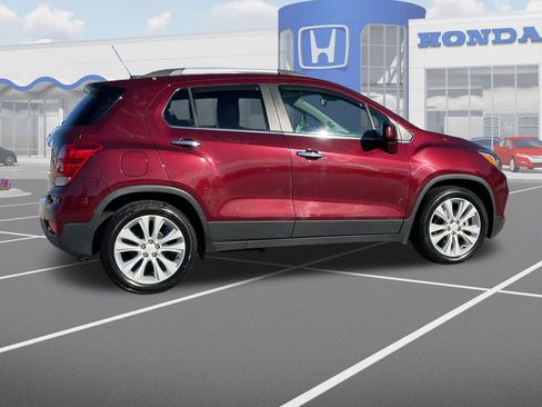 Used 2017 Chevrolet Trax Premier image 10