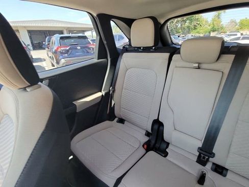 Used 2020 Ford Escape SE AWD/4WD image 4