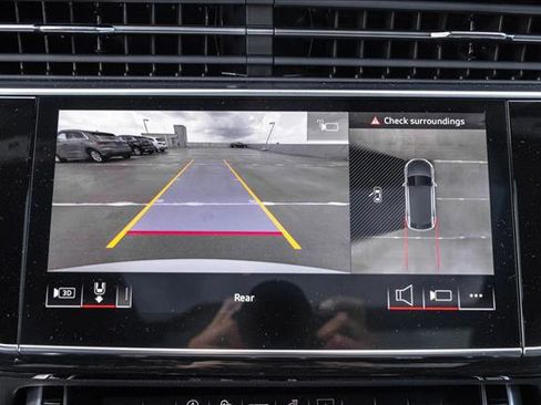 New 2026 Audi Q8 Premium Plus AWD/4WD image 17
