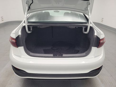 Used 2024 Volkswagen Jetta Sport image 29