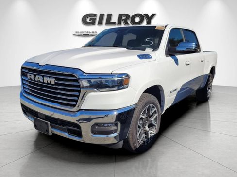 Used 2025 RAM 1500 Laramie AWD/4WD image 2
