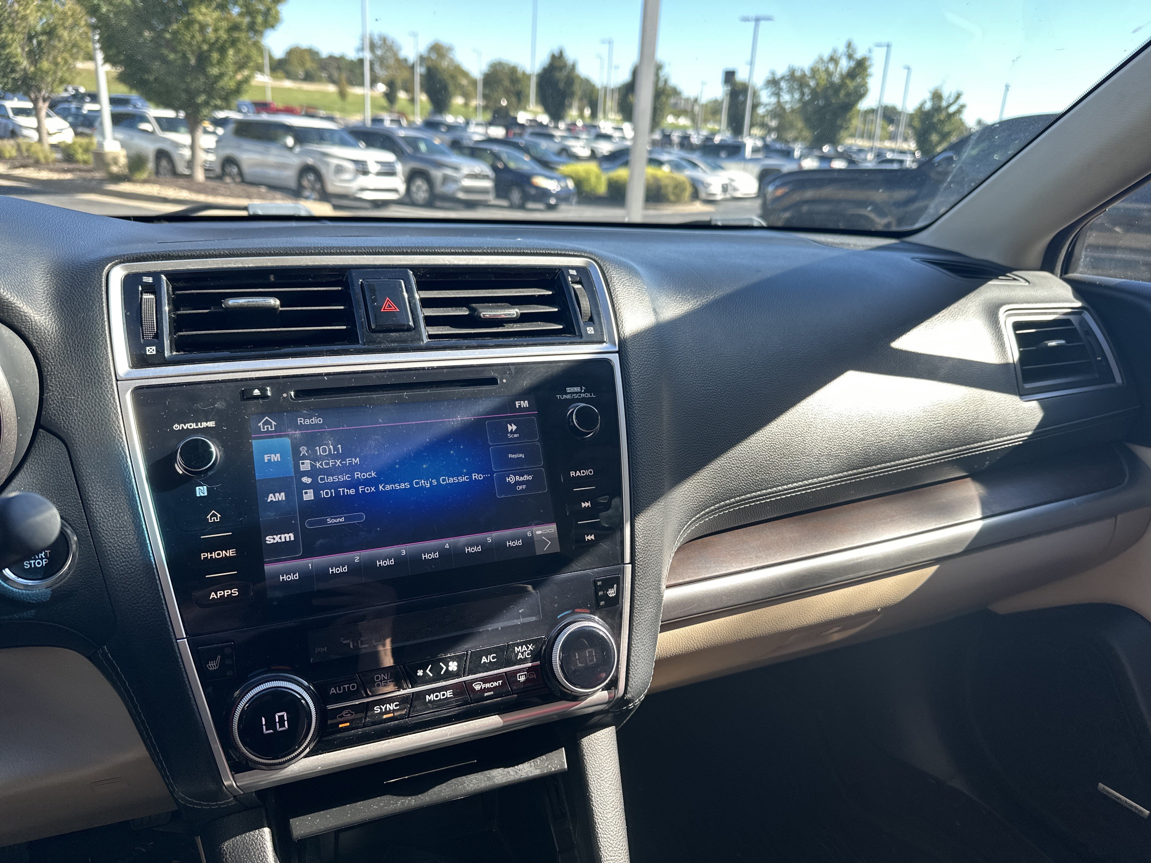 Used 2019 Subaru Outback 2.5i Limited AWD/4WD image 22