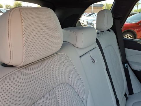 Used 2023 BMW X5 M50i w/ Executive Package image 15