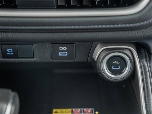 Used 2024 Toyota Grand Highlander Platinum image 28