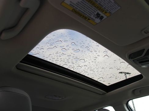 Used 2025 Subaru Legacy Limited image 13