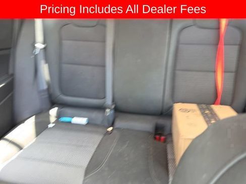 Used 2025 Chevrolet Trax LT w/ Driver Confidence Package FWD image 3