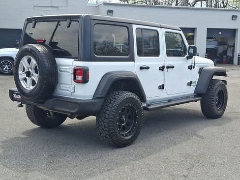Used 2019 Jeep Wrangler Unlimited Sport S AWD/4WD image 5