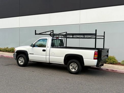 Used 2001 GMC Sierra 2500 SL RWD image 4