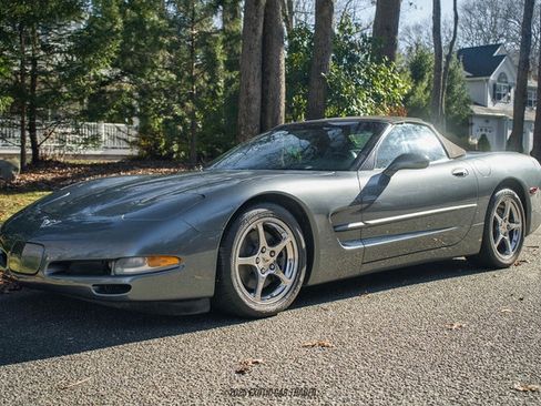 Used 2003 Chevrolet Corvette Convertible w/ Preferred Equipment Group1 image 22