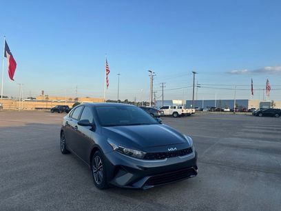 Used 2023 Kia Forte LXS