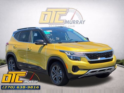 Used 2023 Kia Seltos S w/ Navigation Package FWD image 1