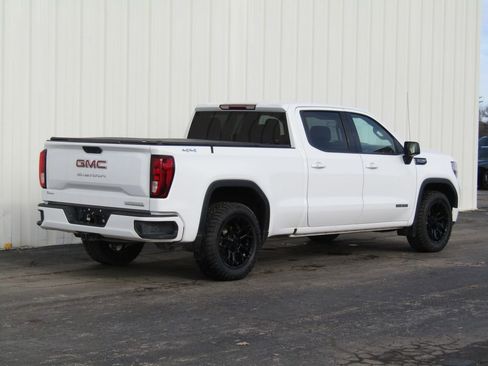 Used 2020 GMC Sierra 1500 Elevation w/ Elevation Value Package image 3