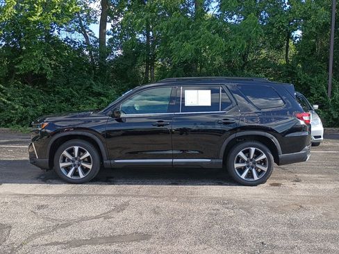 Used 2023 Honda Pilot Elite image 7