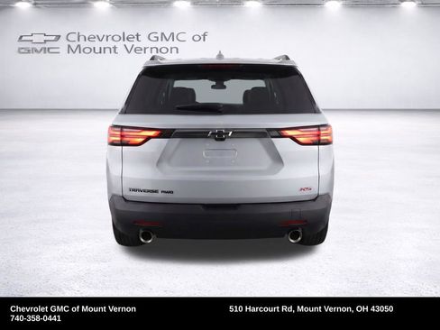 Used 2024 Chevrolet Traverse RS w/ LPO, Floor Liner Package AWD/4WD image 32